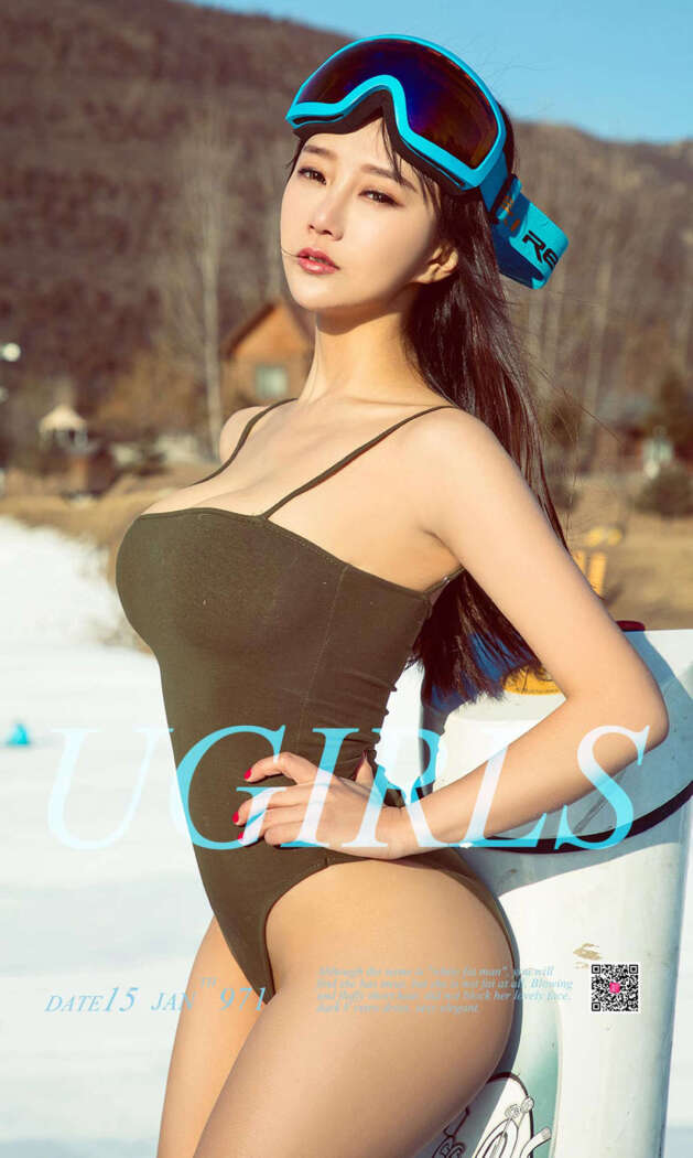 [Ugirls尤果网] 爱尤物专辑 2018.01.15 No.971 何嘉颖[40P46M]