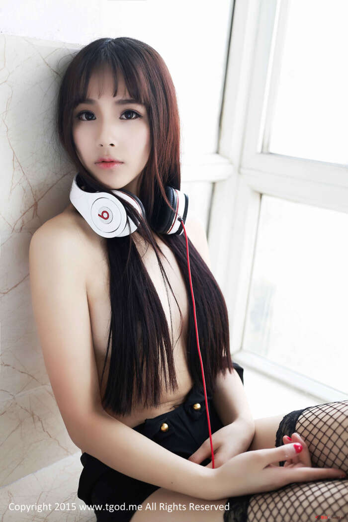 [TGOD推女神] 2015.03.25 娇嫩的花蕊 纯情兔女神思淇Sukiii私房写真 [31P139MB]