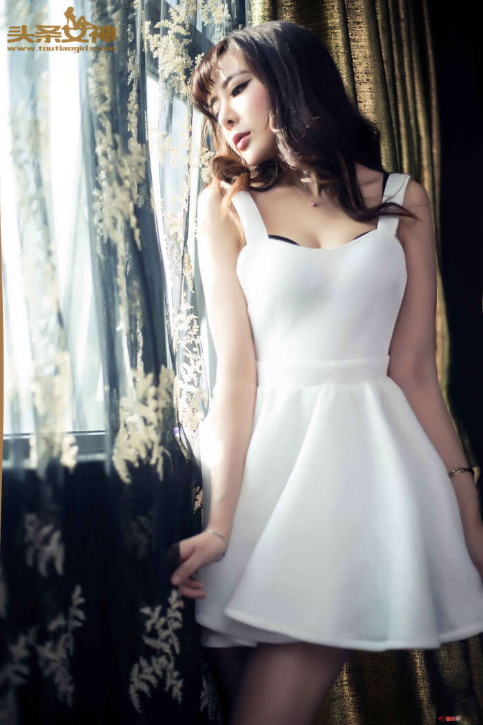 [TouTiao头条女神] 2016.06.14 美腿皇后-小琦 [40P+466M]