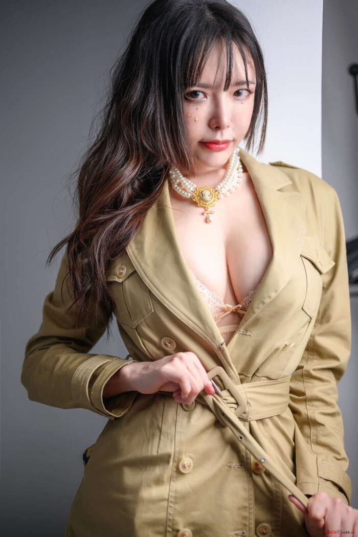 秋和柯基 NO.029 裸色蕾丝吊袜带套装[44P1V-1.18GB]