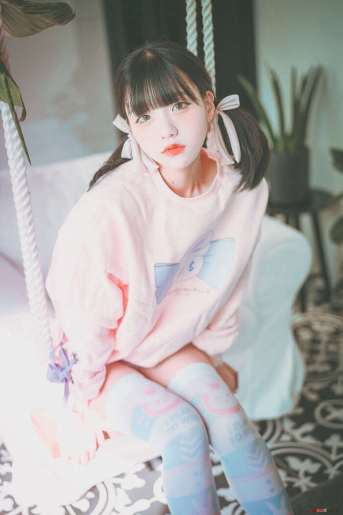 韩国正妹Jenny 24 – [DJAWA] Lovely Pink