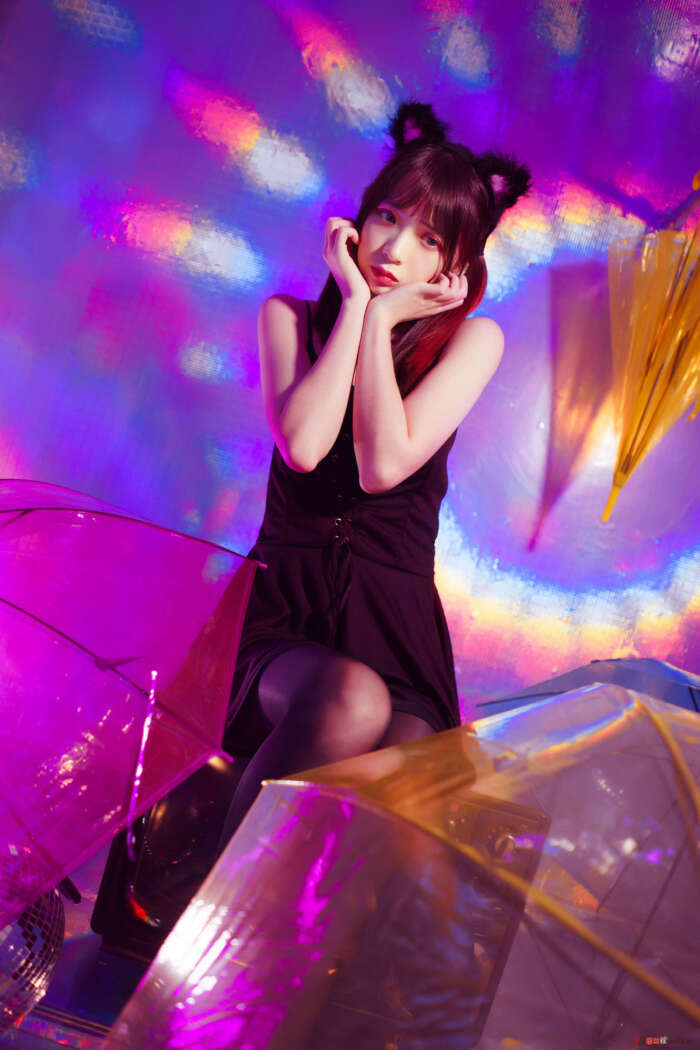 疯猫ss NO.017 丝袜狂想曲(光) [34P-361.18MB]