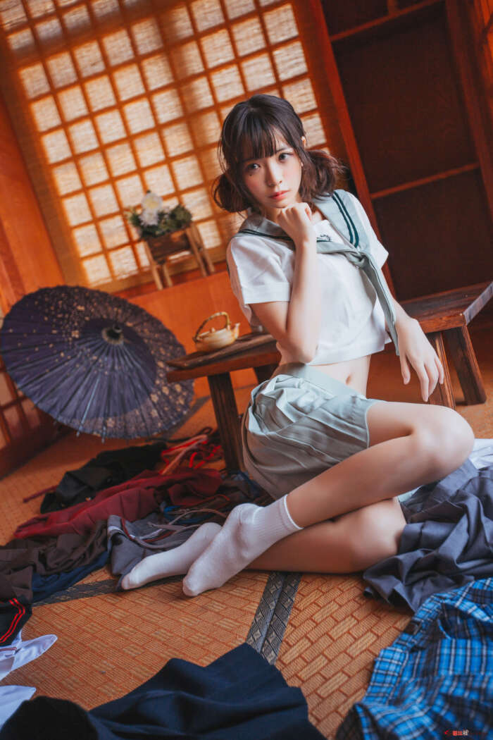 疯猫ss NO.050 少女 [24P-282MB]