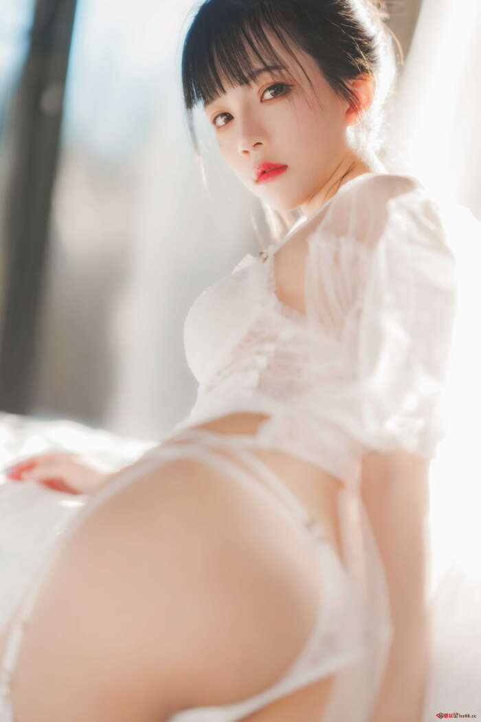 桜桃喵 095 白纱糖[69P-1.14GB]