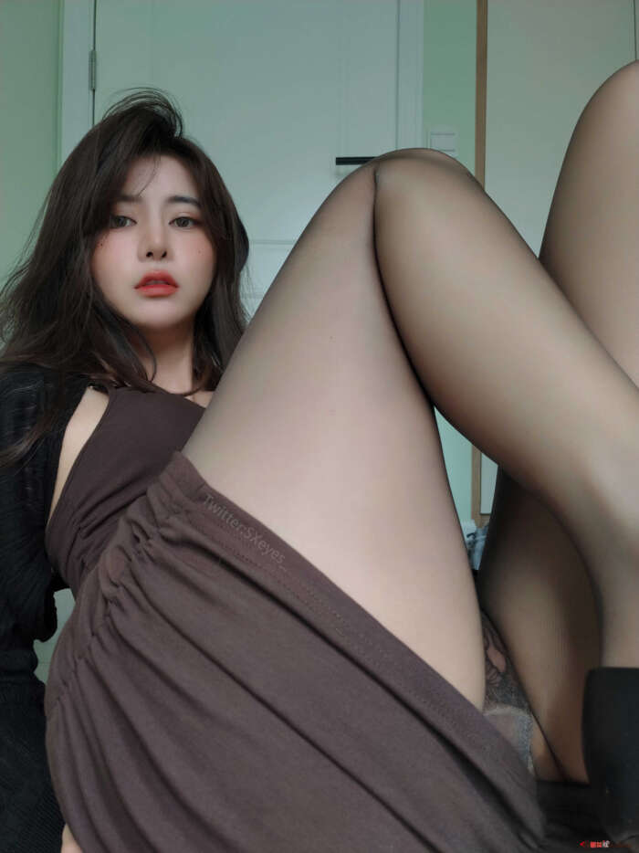 眼酱大魔王w Vol.29 居家女友[26P-277MB]