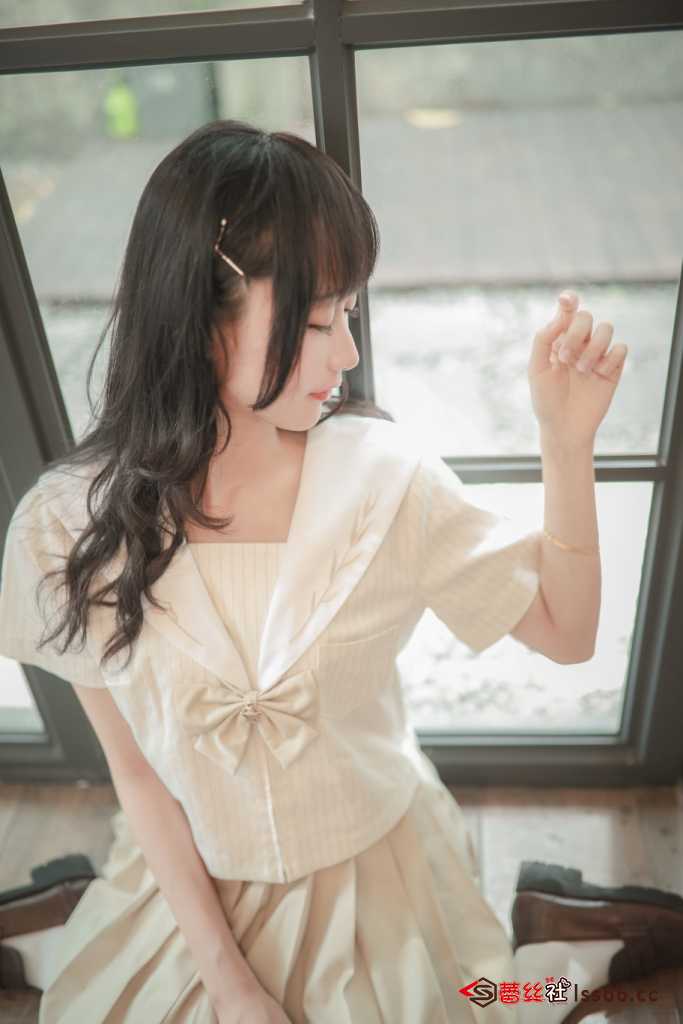 木绵绵OwO NO.026 水手服 [19P-5MB]