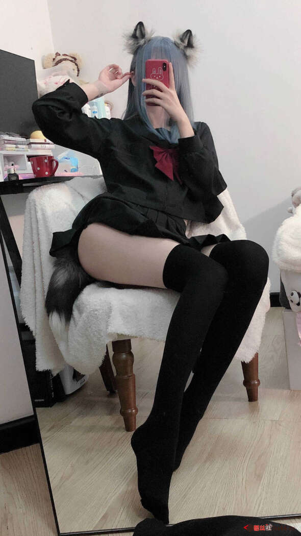 眼酱大魔王w NO.007 补丁 蝴蝶结黑丝 裸足 兽耳 [43P-63MB]