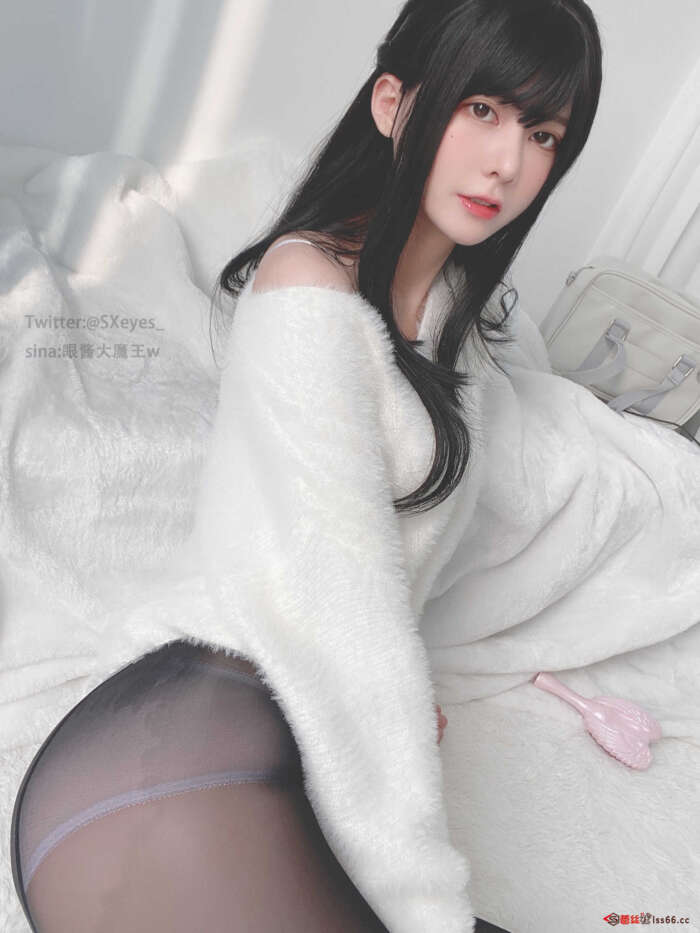 眼酱大魔王w NO.030 毛衣黑丝 [39P1V-190MB]