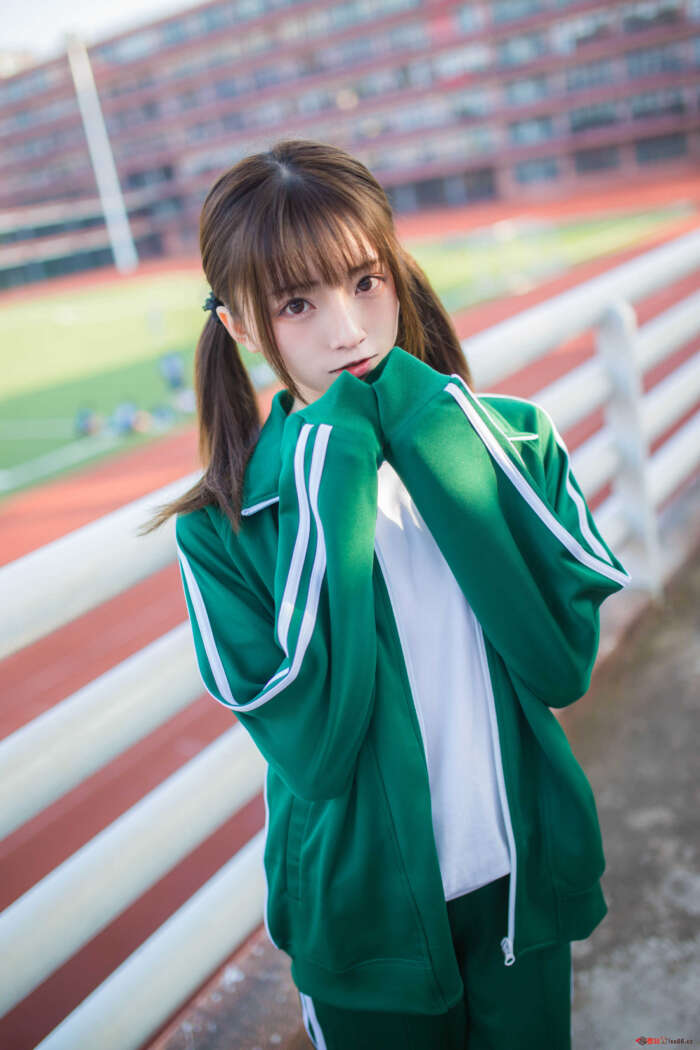 Kitaro_绮太郎 NO.046 运动服女孩 绿 [18P-64MB]