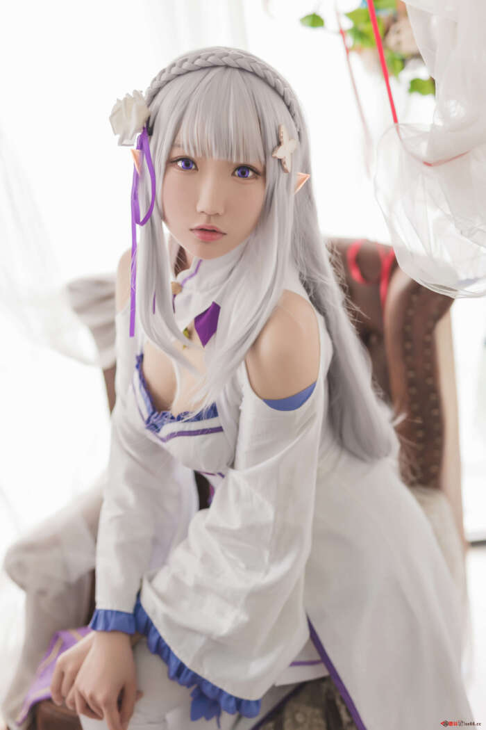 瓜希酱 NO.008 艾米莉亚 [16P-60MB]