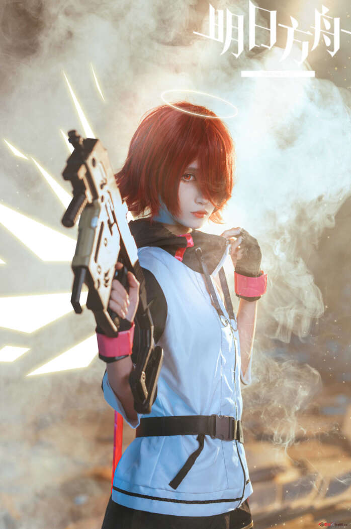 妖君白研 – NO.06 明日方舟COS能天使莫斯提马COS正片
