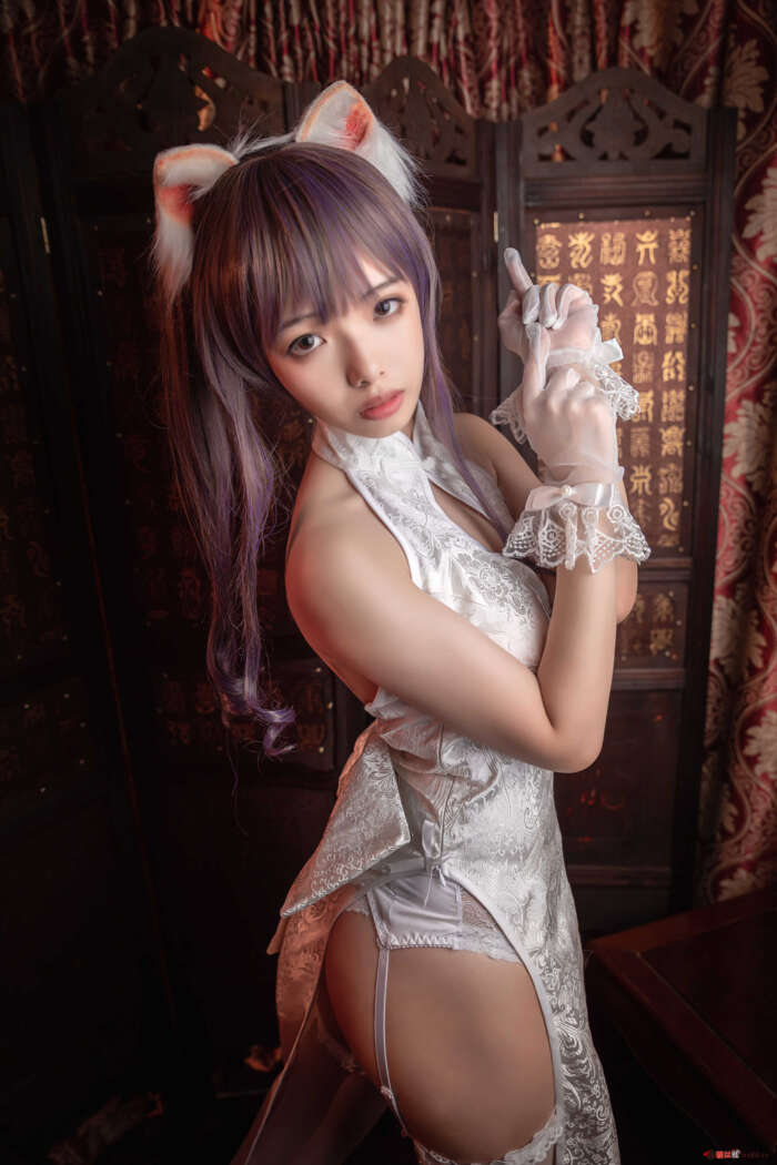 雯妹不讲道理 NO.009 白丝吊带袜 [15P-286MB]