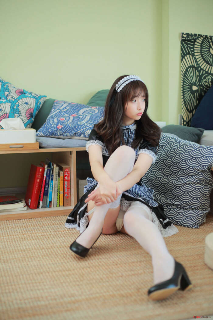 雯妹不讲道理 NO.002 女仆写真 [17P-108MB]