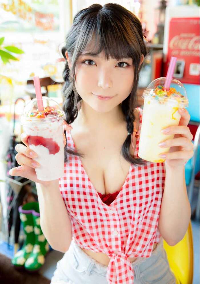 008：［ハレム］あまつ様フェチグラビア「密着フェティッシュ」[美麗版32P]