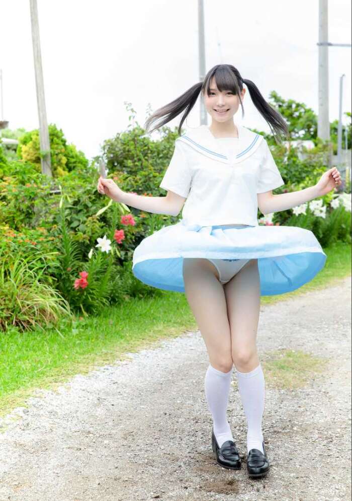 010：［ハレム］あまつ様フェチグラビア「海辺のフェティッシュ」[美麗版34P]