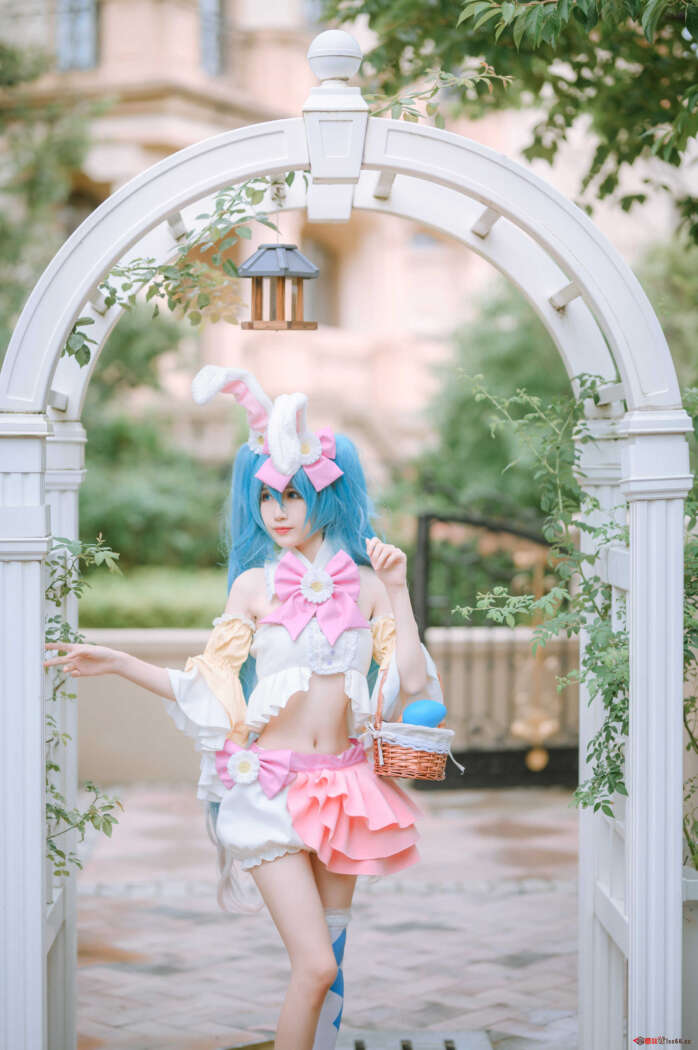 妖君白研 – NO.02 VOCOLOID COS正片 MIKU初音未来小兔子