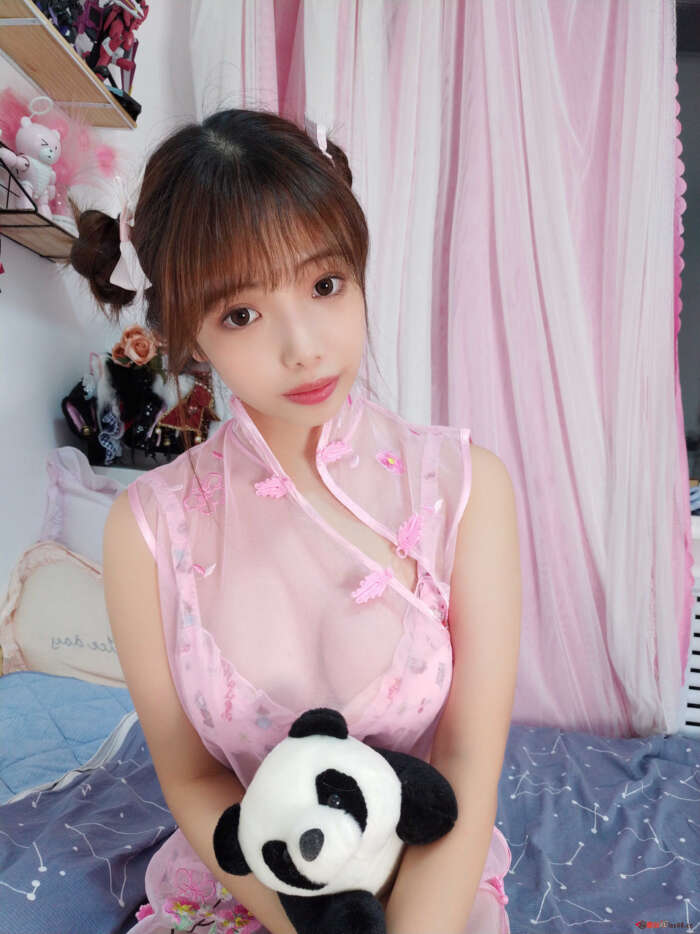 雯妹不讲道理 NO.005 1号本 旗袍 [19P-196MB]