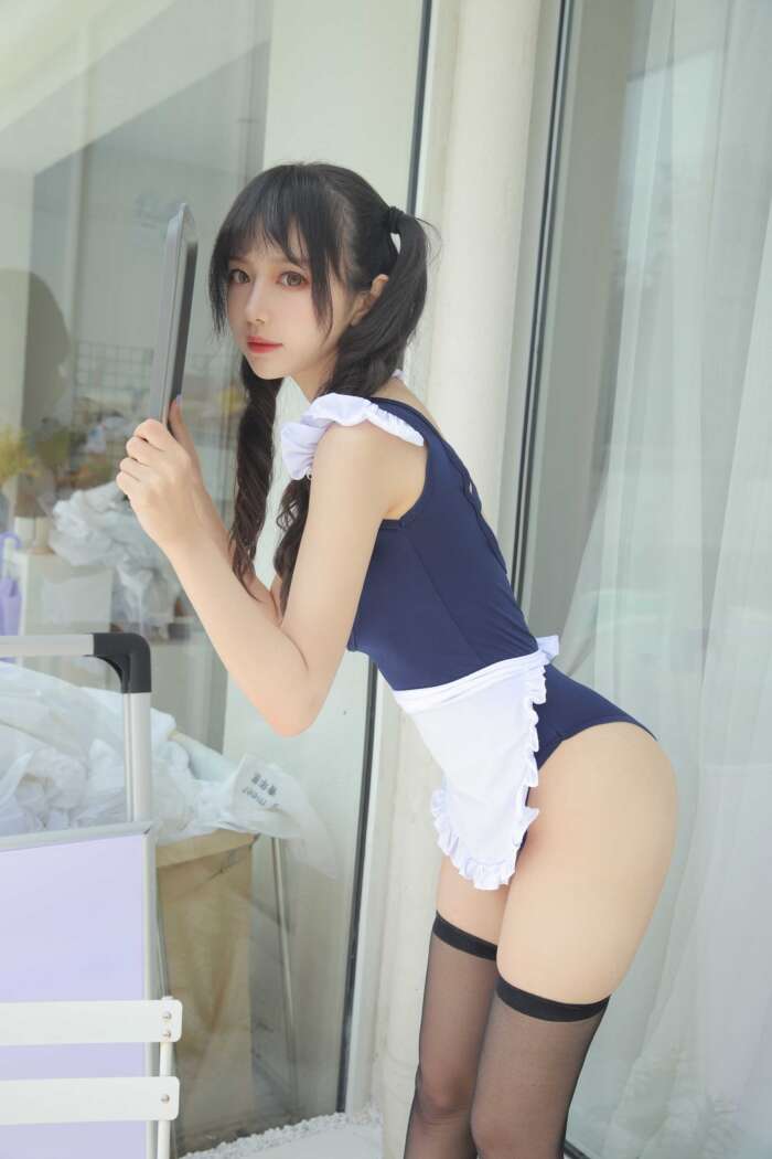 Shika小鹿鹿 NO.063 双马尾日 电子版 [10P-32MB]