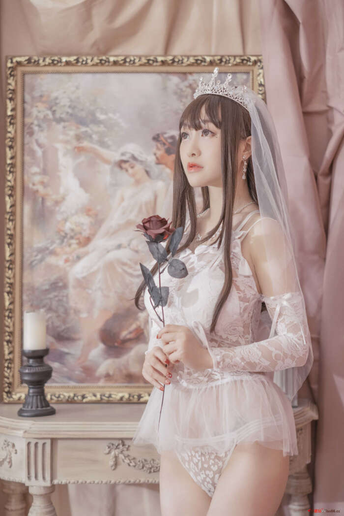 脱尾巴Mizuki  NO.001 尾巴婚纱 [30P-313MB]