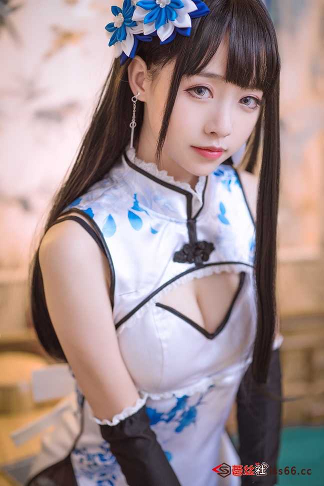 大大卷卷小卷 NO.015 白旗袍 [9P-105MB]