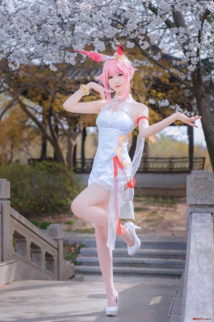 弥音音 NO.006 八重樱 [8P-13MB]