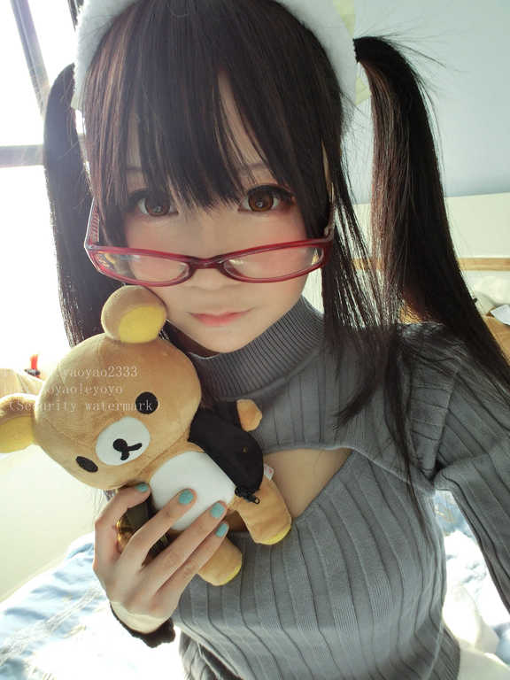 摇摇乐yoyo NO.045 自撮り (動画入り) [195P8V-1.56G]