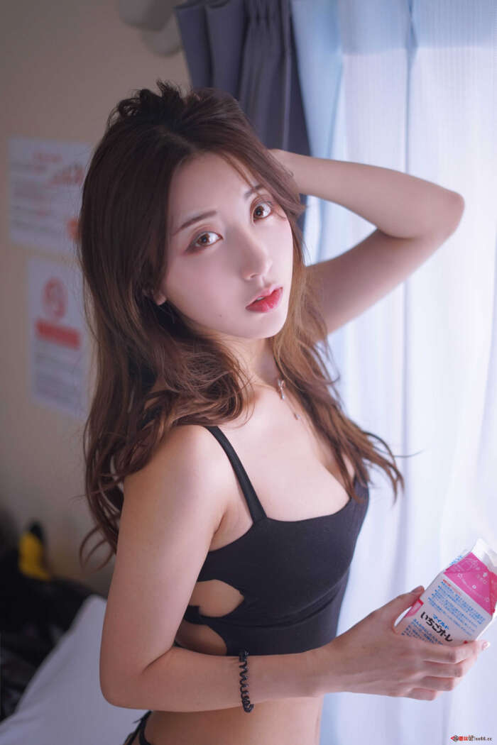 黑川 NO.035 居家 [15P-76MB]