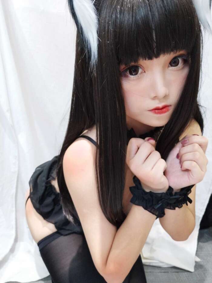 蜜汁猫裘 NO.027 眼镜猫娘 [25P-50MB]