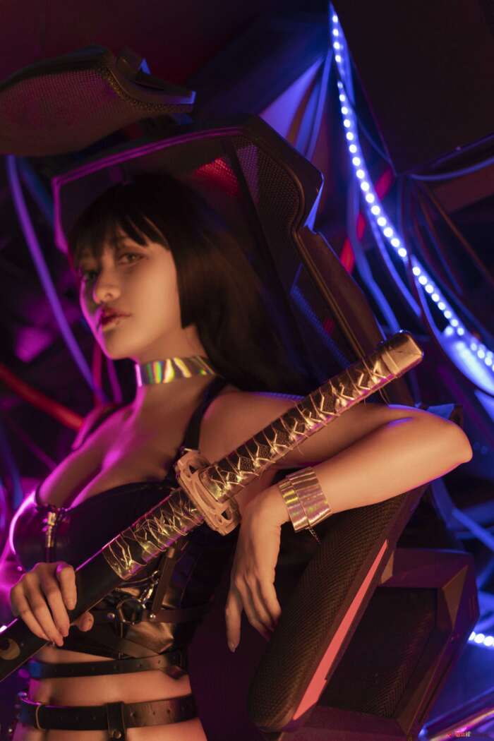 脱尾巴Mizuki  NO.004 尾巴赛博朋克 [40P-1V-1.44GB]