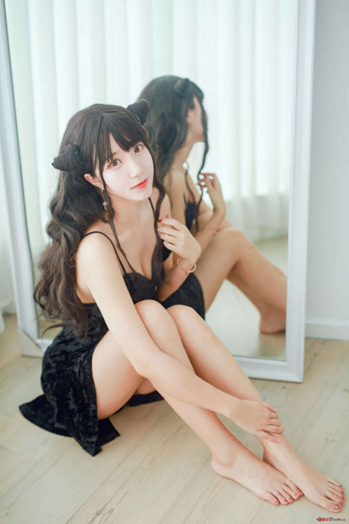 黑川 NO.020 小恶魔黑裙子