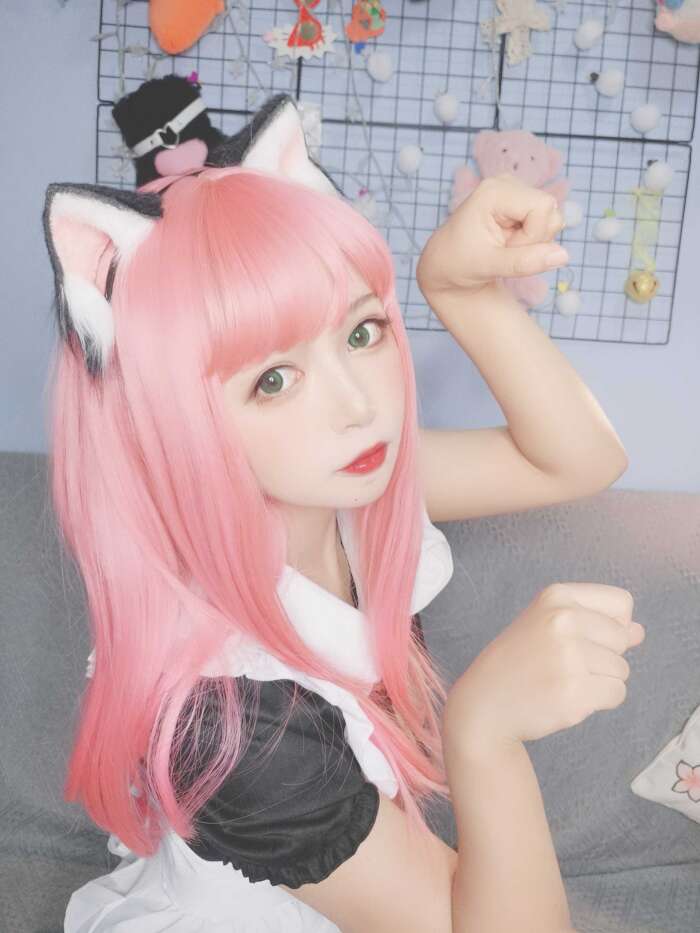 黑猫猫OvO NO.008 猫女仆自拍 [13P-37M]