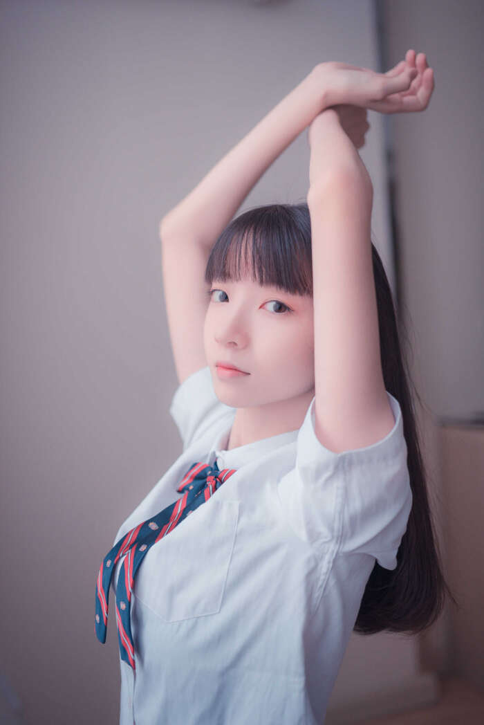 祖木子 NO.004 邻家白丝清新女孩 [49P-74MB]