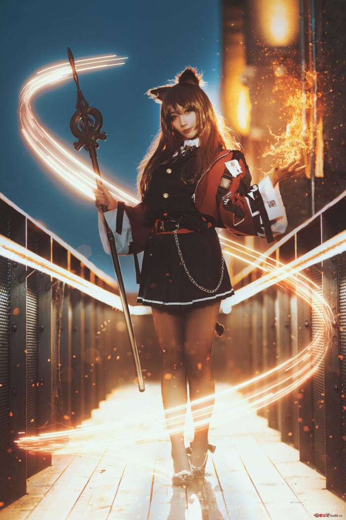 如月灰 NO.005 明日方舟 天火 [9P-21MB]