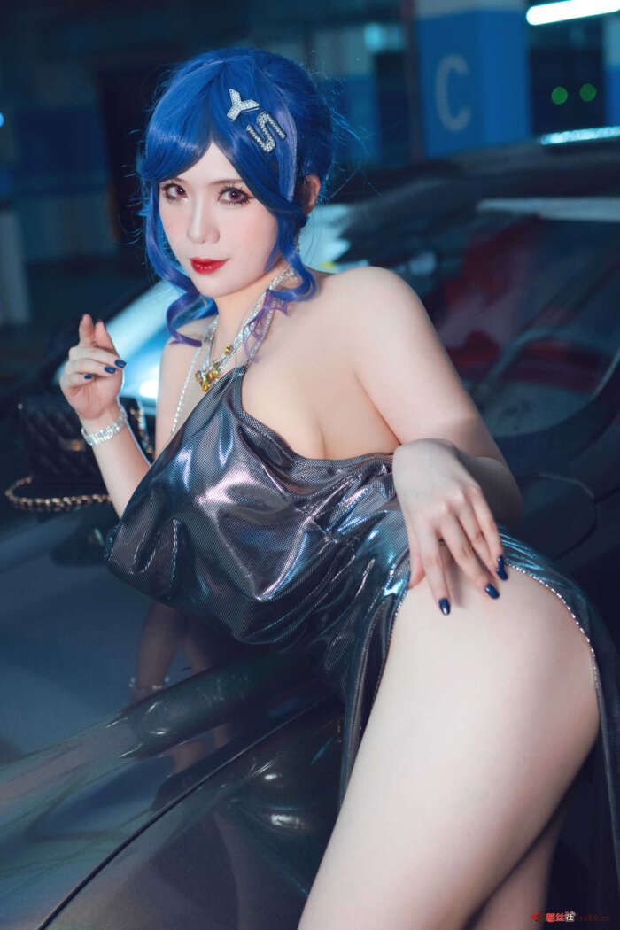 羊大真人 NO.007 圣路易斯礼服[20P-131MB]