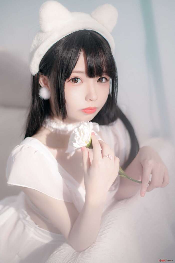 十万珍吱伏特 NO.002 睡裙[11P-79MB]