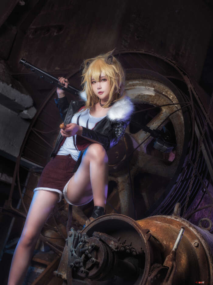 yui金鱼 NO.016 推进之王 [11P-233MB]