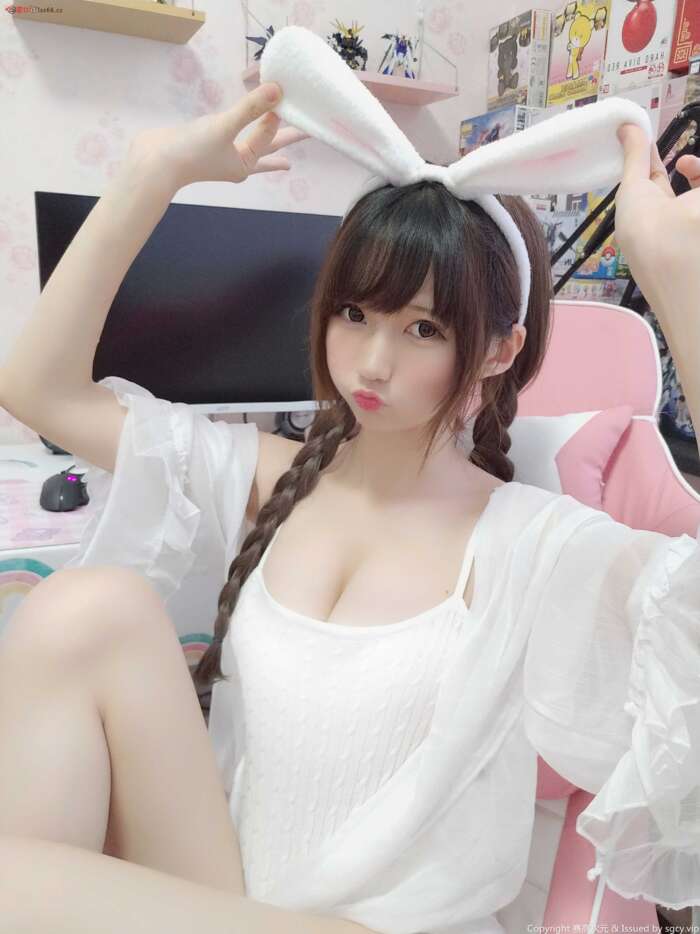 Nagesa魔物喵 NO.018 兔子自拍 [15P 293M]