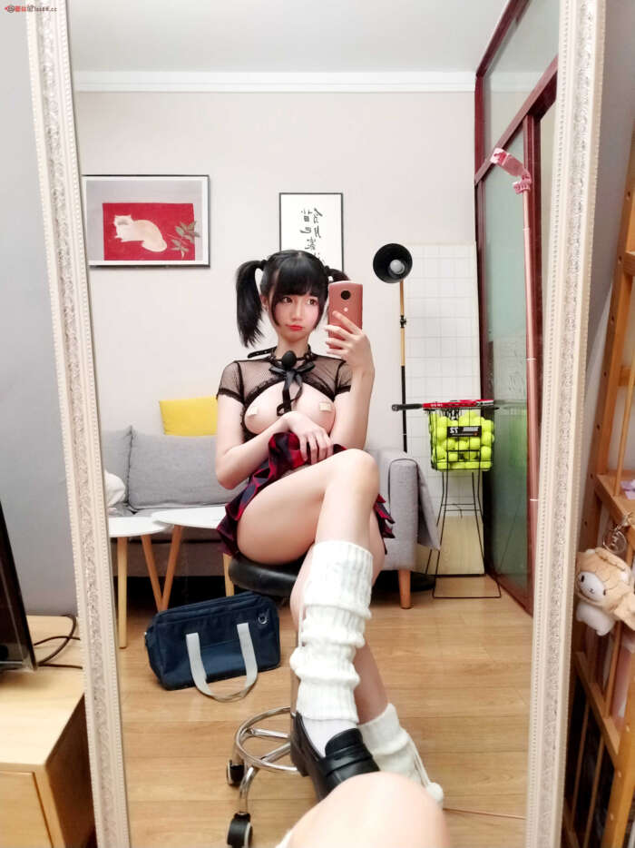 Nagesa魔物喵 NO.032 いじめっ子の不良少女 [38P 214M]