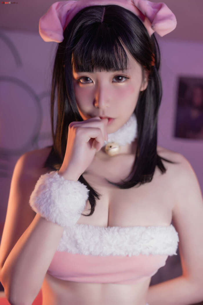 NO.035 爱老师 新年猪猪 [20P-175MB]