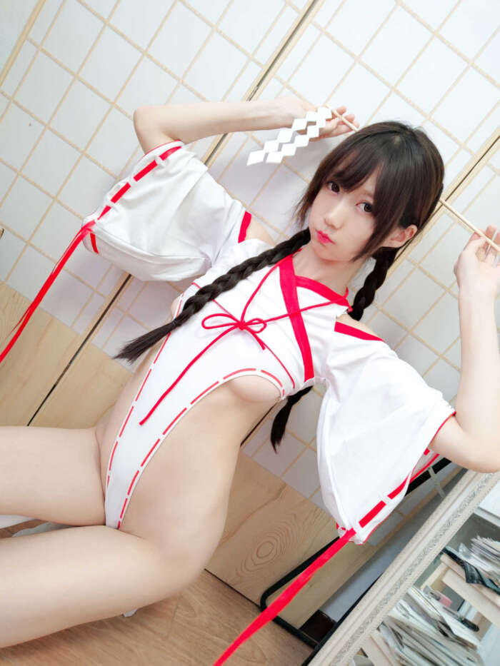 Nagesa魔物喵 NO.019 巫女 [28P2V 444M]