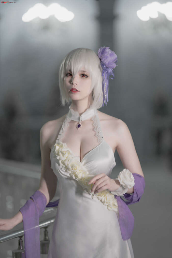 NO.020 爱老师 – 天狼星 [18P 156M]