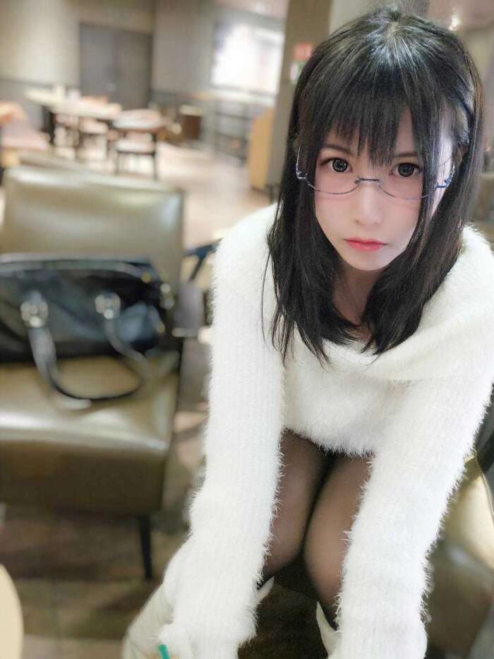 NO.002 逐月SU – hi~