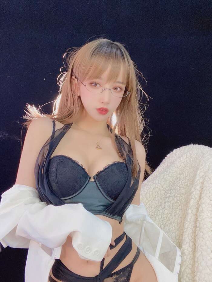 过期米线线喵 113米线 – 朱砂痣[30P-54MB]