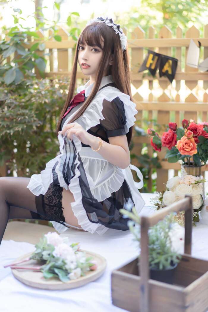 过期米线线喵 066米线 – 女仆透 [49P 69MB]