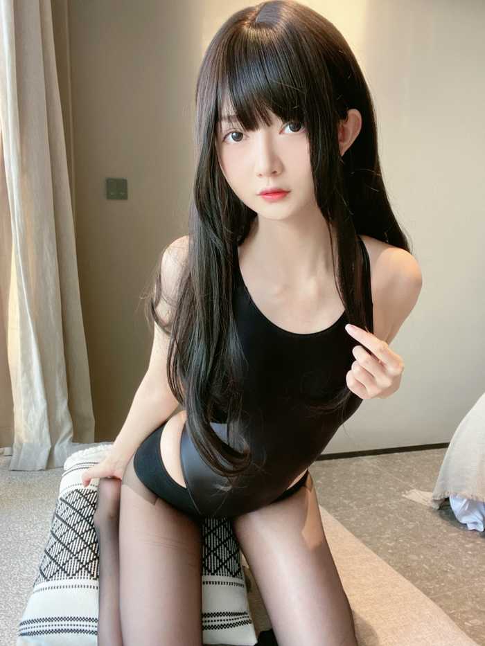 51酱 NO.001 黑红泳装 [72P4V-391MB]