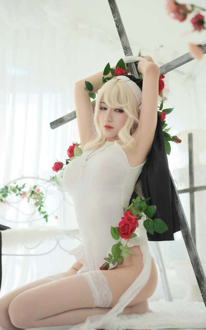 一米八的大梨子 NO.014 修女[36P]