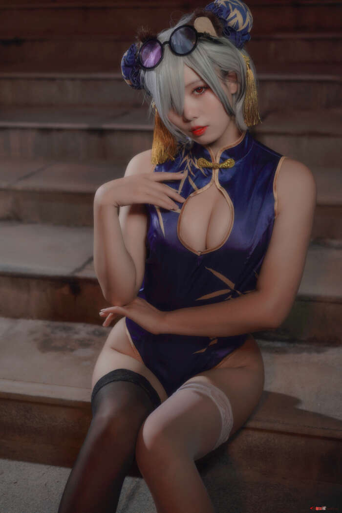 墨玉-M NO.001 明日方舟 食铁兽 [25P]