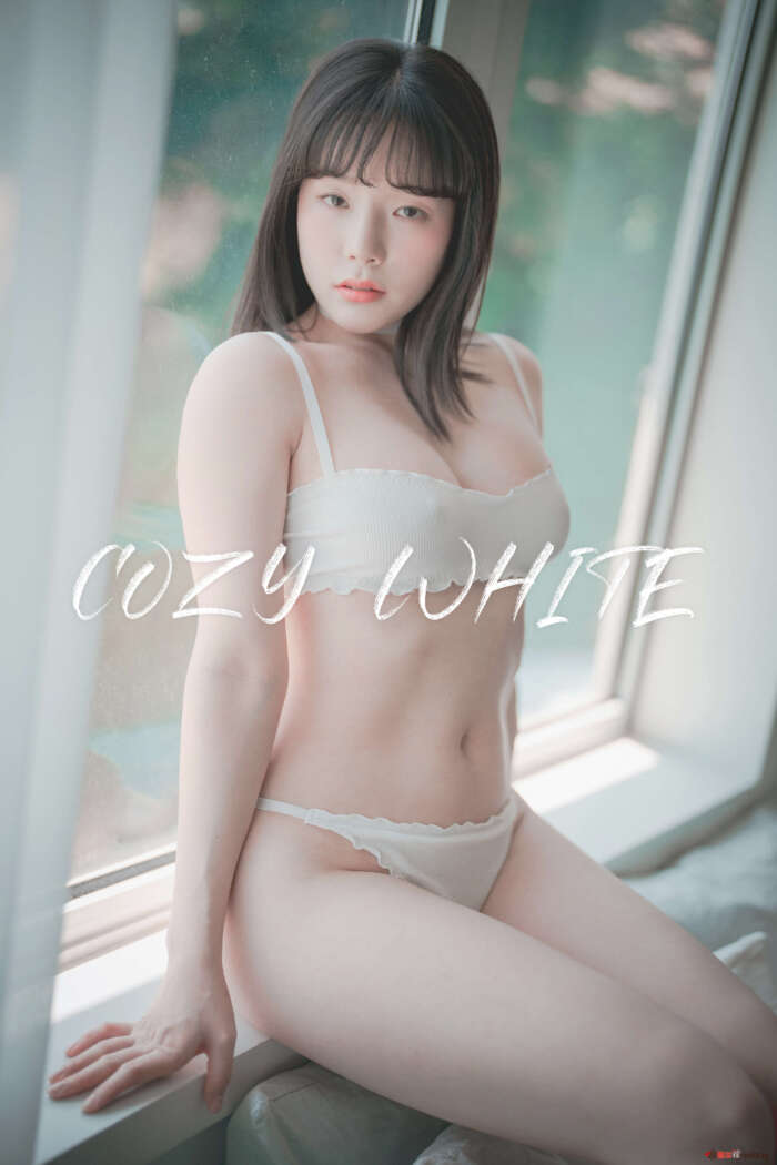 [DJAWA] Pia Cozy White [77P1.48G]