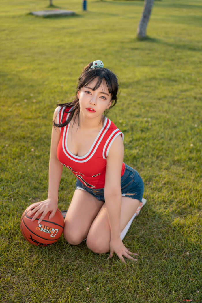 [CreamSoda] MoMo – NO.01 MoMo Vol.01 [154P-1.90GB]