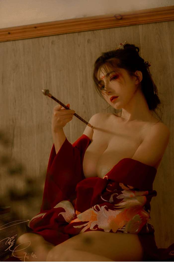 樱晚gigi 惊鸿 [23P245MB]